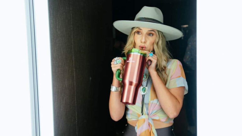 Lainey Wilson Releases Limited Edition 'Watermelon Moonshine' Stanley  Tumbler